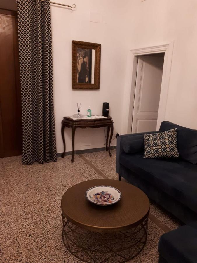 La Casa Sotto Il Castello Lägenhet Bracciano  Exteriör bild